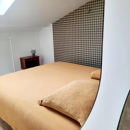 Escale Clermontoise - Duplex indépendant - clim et garage Clermont-Ferrand
